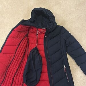 Tommy Hilfiger Hooded Parka. Sorona Aura. Women’s size small.